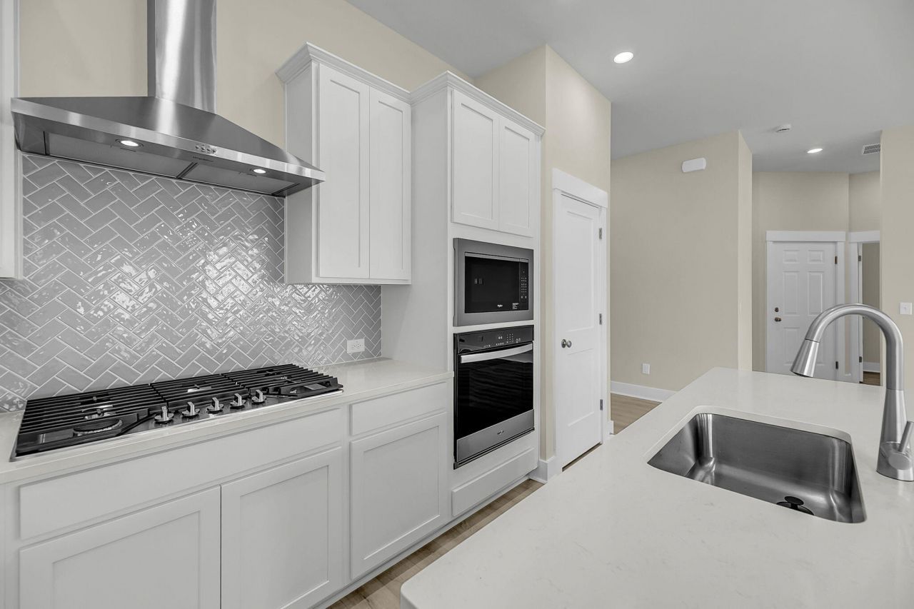 338 Trailmore Lane Photo 12