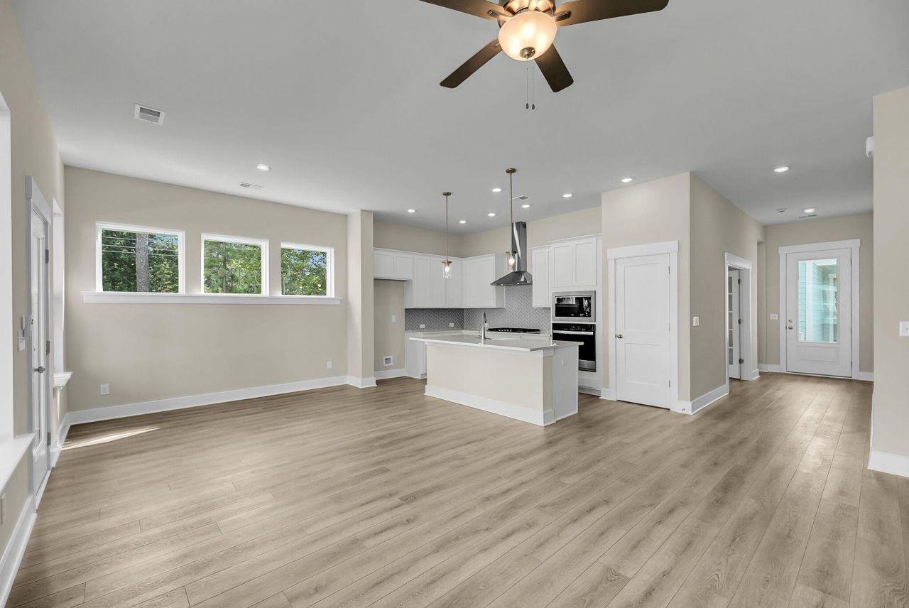 338 Trailmore Lane Photo 5