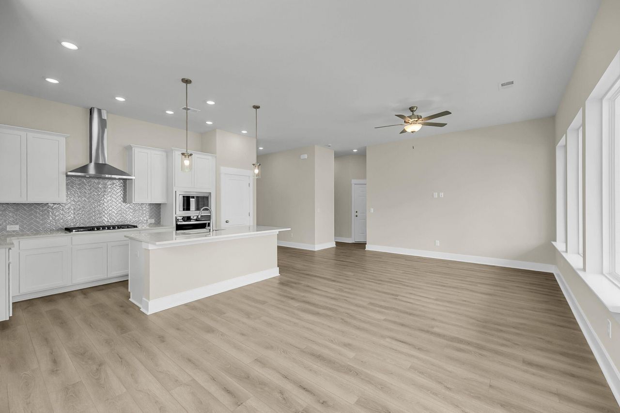 338 Trailmore Lane Photo 6