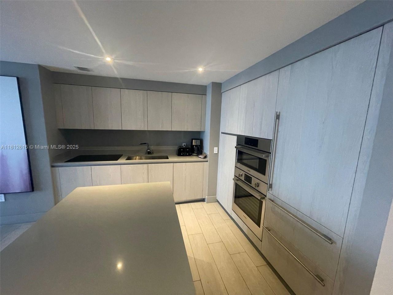 4010 S Ocean Dr, Unit R1705, Hollywood, FL 33019 Photo