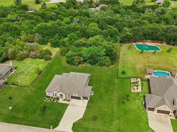 2608 Morning Mist Lane, Nevada, TX 75173