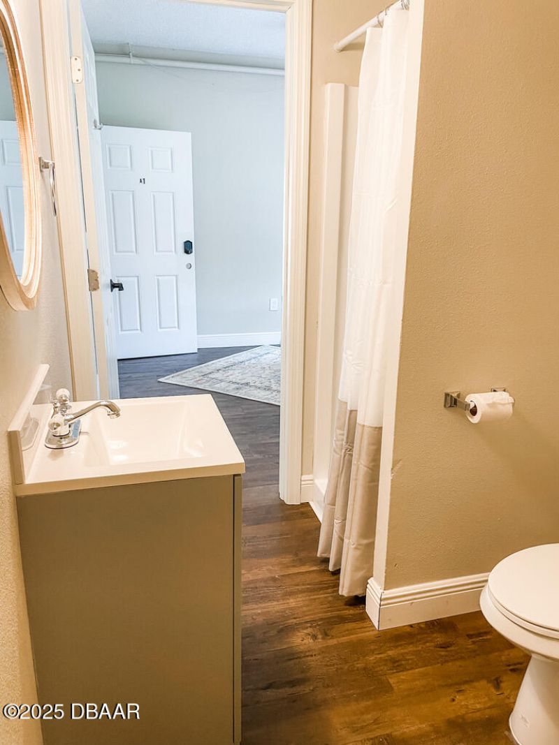 404 S Ridgewood Avenue, Daytona Beach, FL 32114 Photo