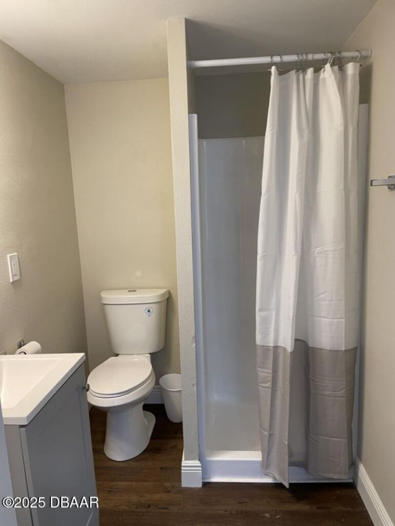 404 S Ridgewood Avenue, Daytona Beach, FL 32114 Photo