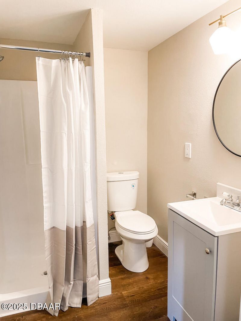 404 S Ridgewood Avenue, Daytona Beach, FL 32114 Photo