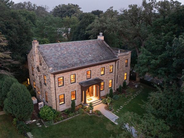 4649 E Lake Harriet Parkway, Minneapolis, MN 55419