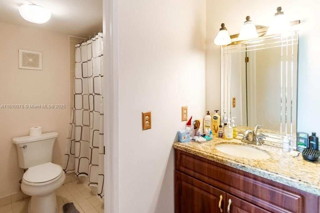 9110 Fontainebleau Blvd, Unit 502, Miami, FL 33172 Photo