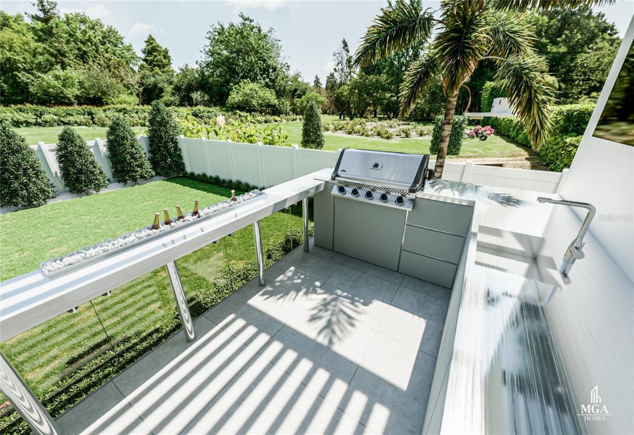 4103 W Knights Avenue, Tampa, FL 33611 Photo