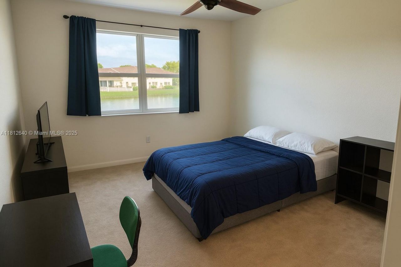 1057 NE 42nd Ave, Homestead, FL 33033 Photo