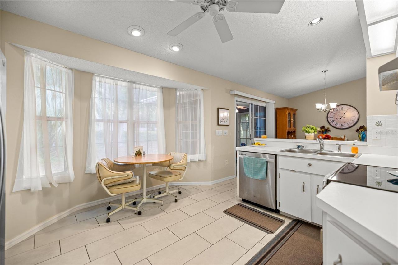 8137 SW 117th Loop, Ocala, FL 34481 Photo
