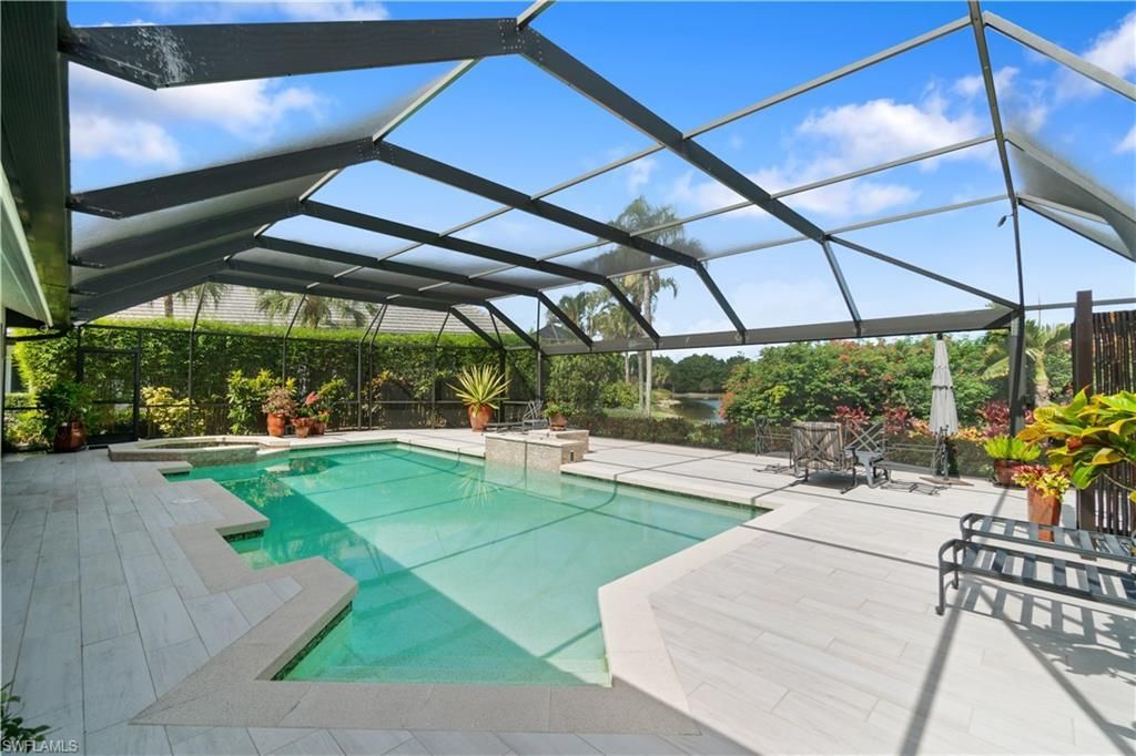 15311 Burnaby Dr, Naples, FL 34110 Photo