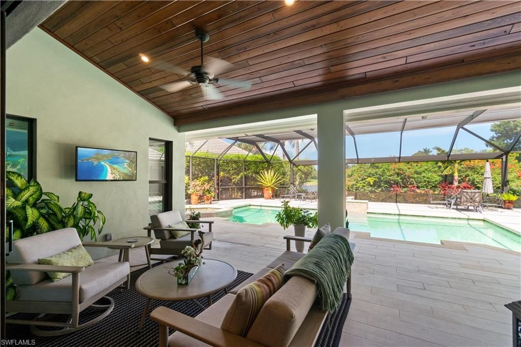 15311 Burnaby Dr, Naples, FL 34110 Photo