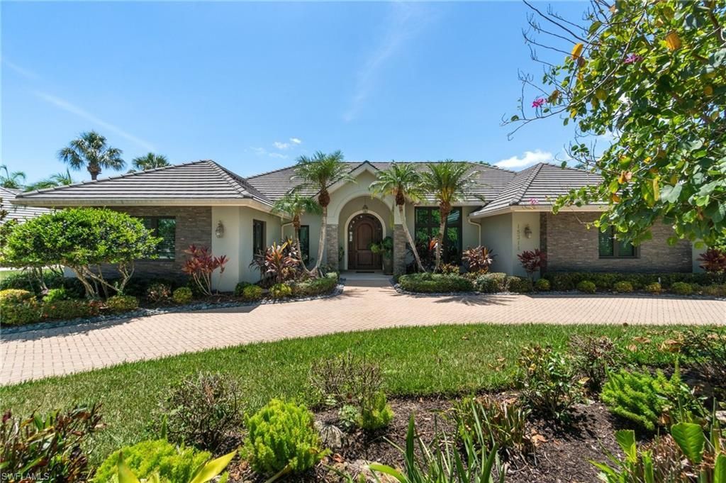 15311 Burnaby Dr, Naples, FL 34110 Photo