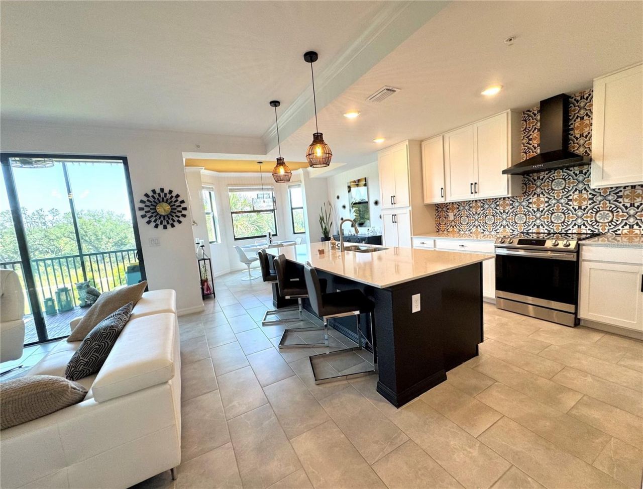 18028 Gawthrop Drive, Unit 303, Bradenton, FL 34211 Photo