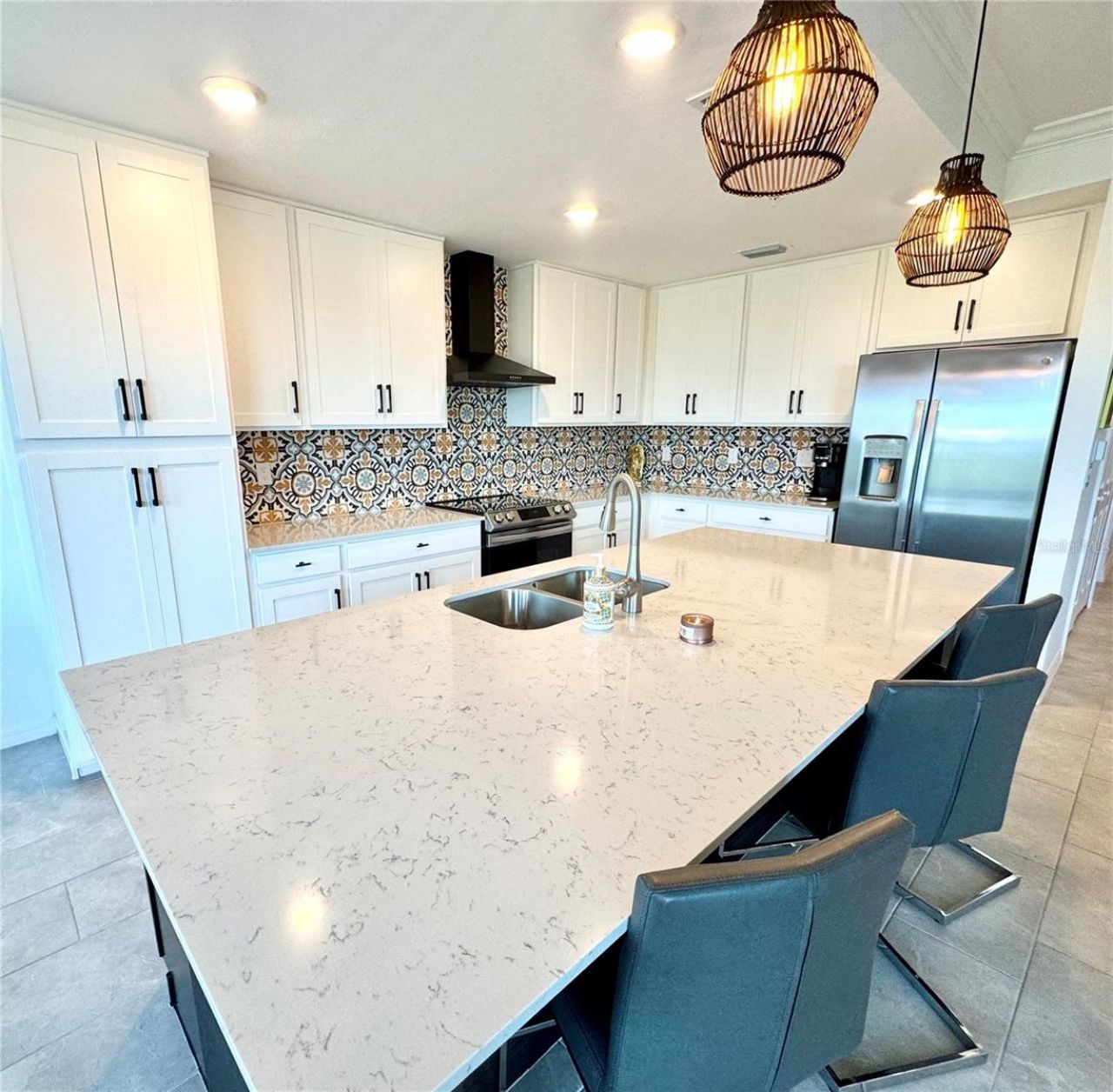 18028 Gawthrop Drive, Unit 303, Bradenton, FL 34211 Photo