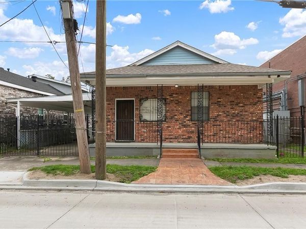 8312 FRERET Street, New Orleans, LA 70118