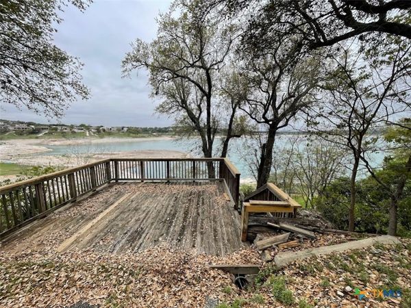 1415 Glenn Drive, Canyon Lake, TX 78133