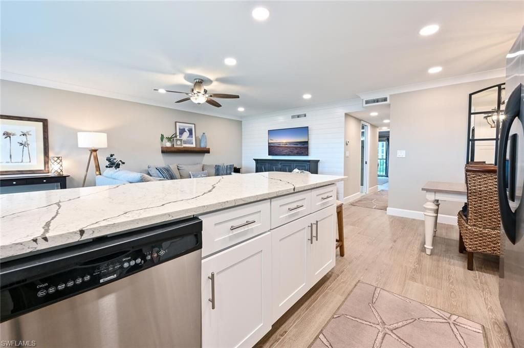 3200 Gulf Shore Blvd N, Unit 308, Naples, FL 34103 Photo