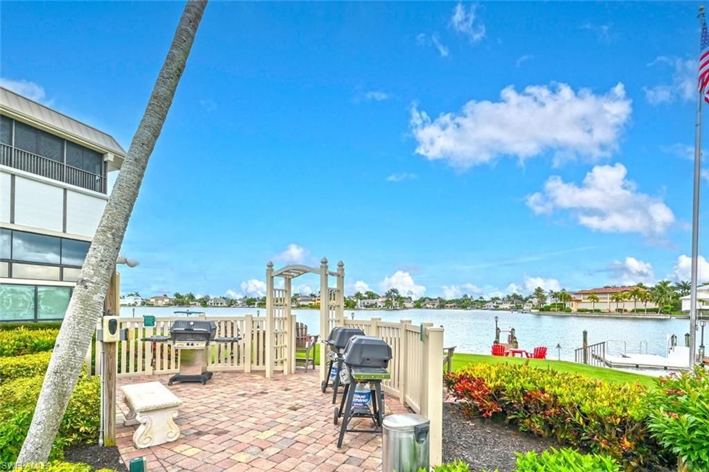 3200 Gulf Shore Blvd N, Unit 308, Naples, FL 34103 Photo