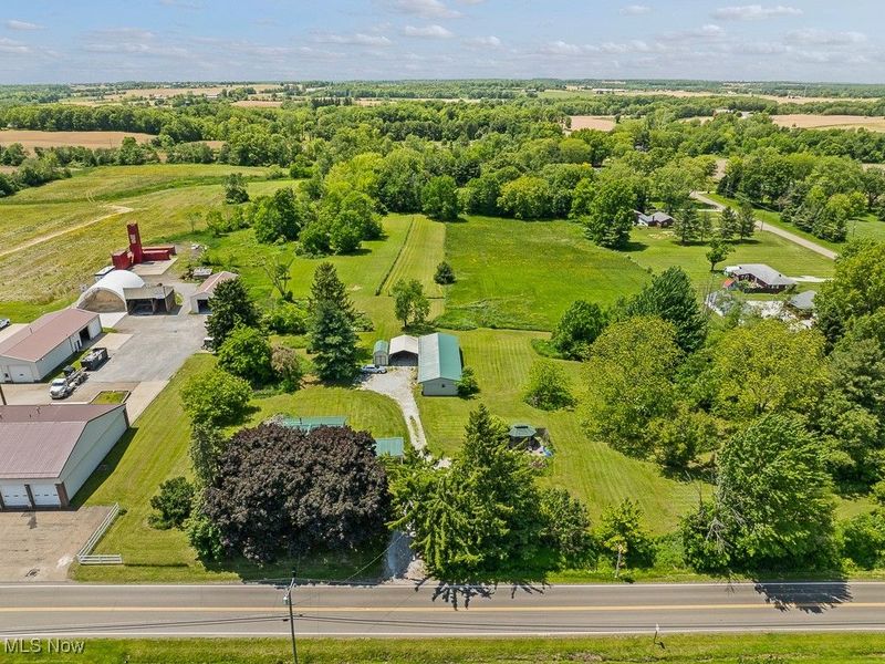 5869 Beechwood Avenue, Alliance, OH 44601 Photo 11