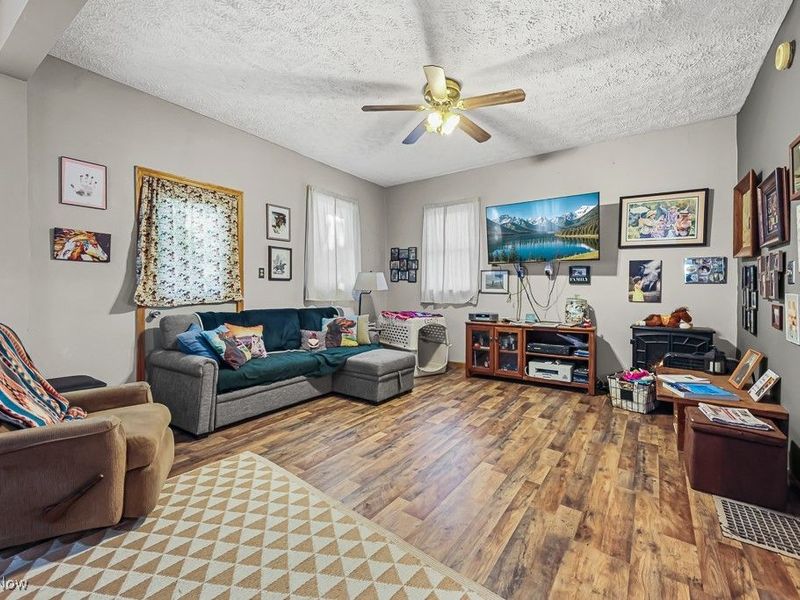 5869 Beechwood Avenue, Alliance, OH 44601 Photo 29