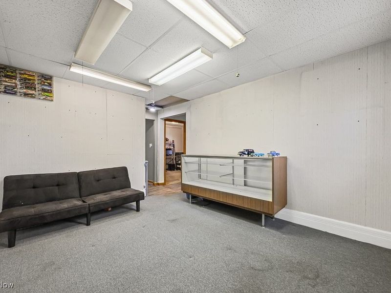 5869 Beechwood Avenue, Alliance, OH 44601 Photo 34