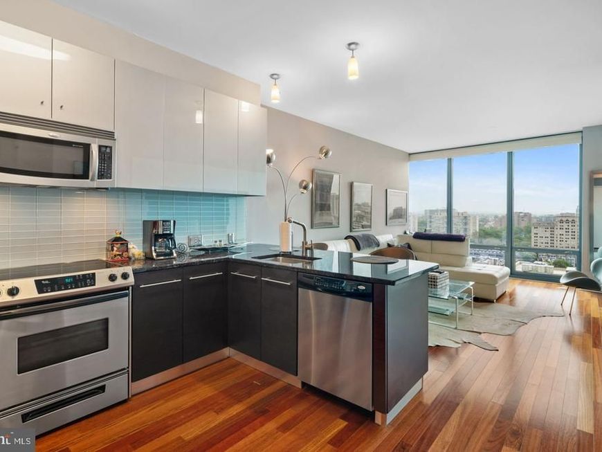 2101 Market Street, Unit 3408, Philadelphia, PA 19103 Main Photo
