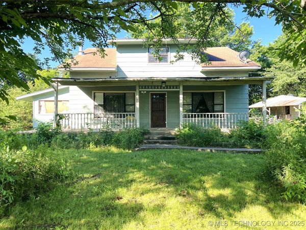 23243 Spicer , Shady Point, OK 74956