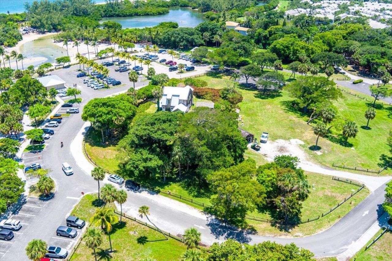 901 Sandy Oaks Drive, Jupiter, FL 33477 Photo