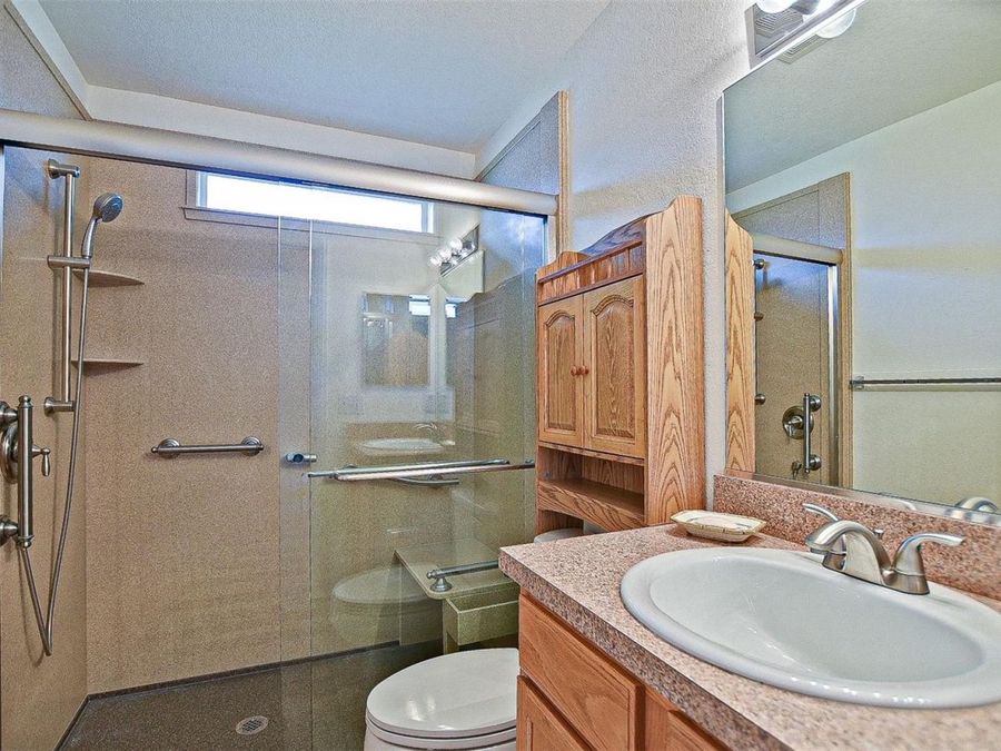 Property Image 70
