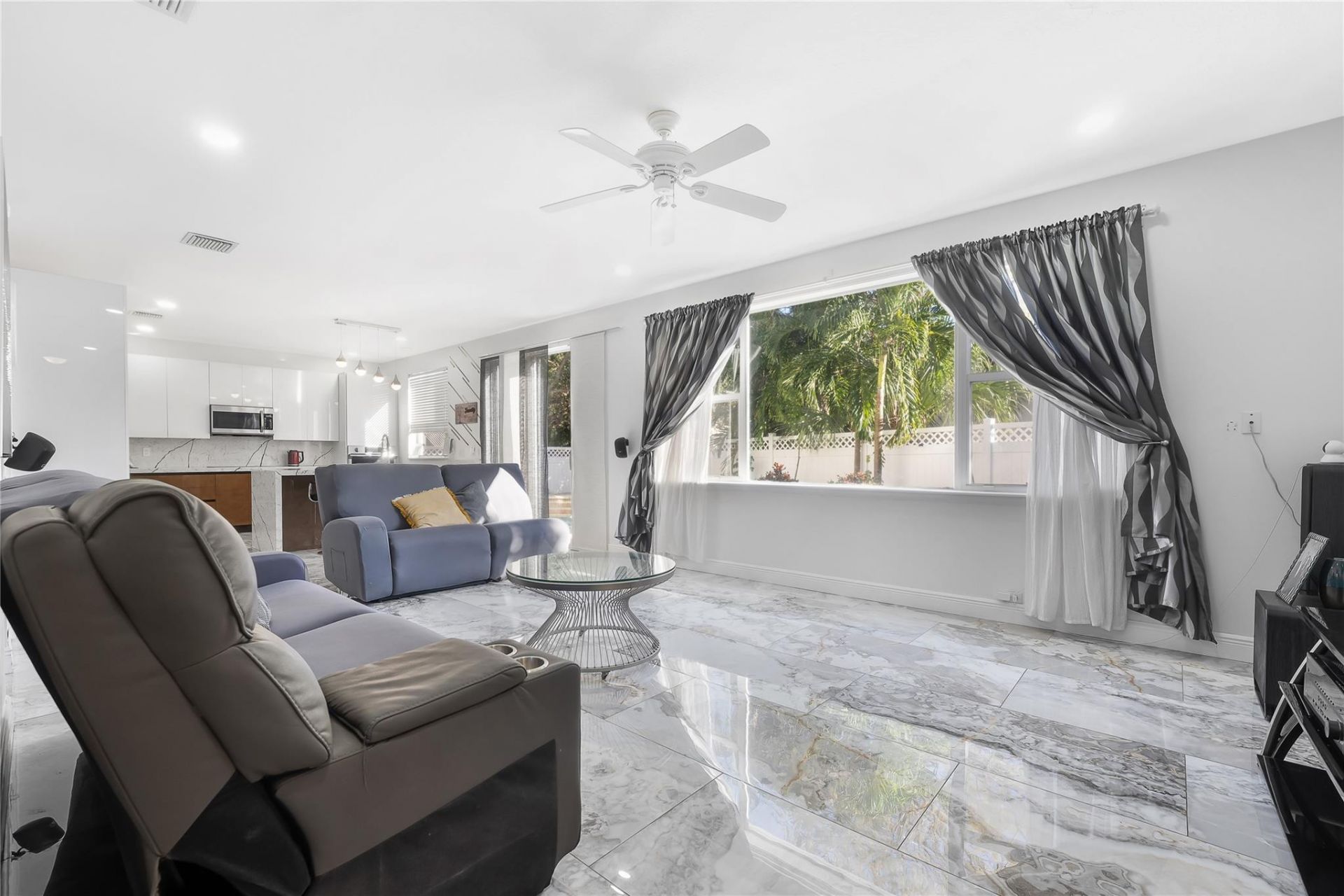 9526 NW 52nd Place, Coral Springs, FL 33076 Photo