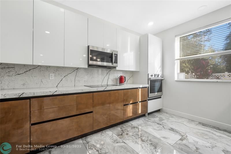 9526 NW 52nd Place, Coral Springs, FL 33076 Photo