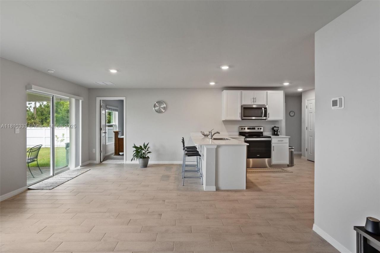 3021 June Circle, Labelle, FL 33935 Photo