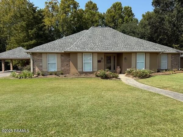 2424 Vista Drive, Opelousas, LA 70570