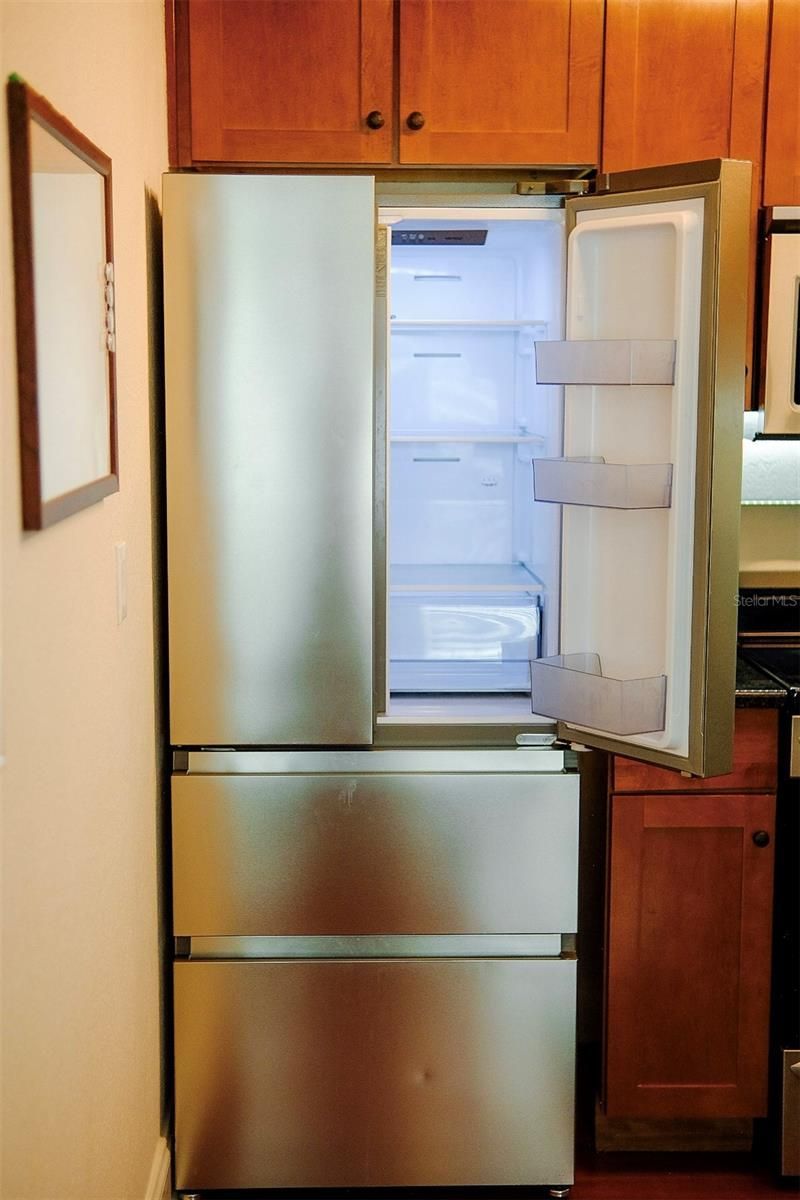 210 5th Avenue S, Unit 209, Saint Petersburg, FL 33701 Photo