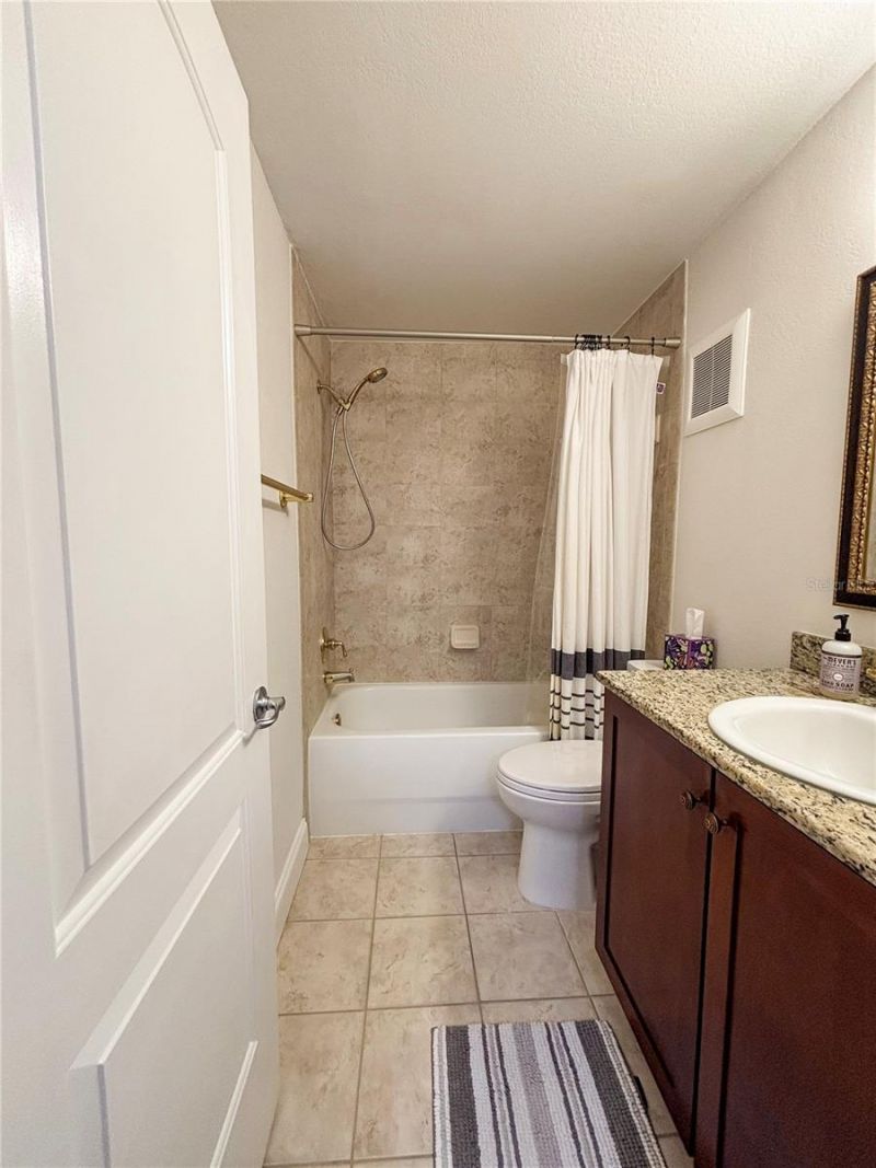210 5th Avenue S, Unit 209, Saint Petersburg, FL 33701 Photo