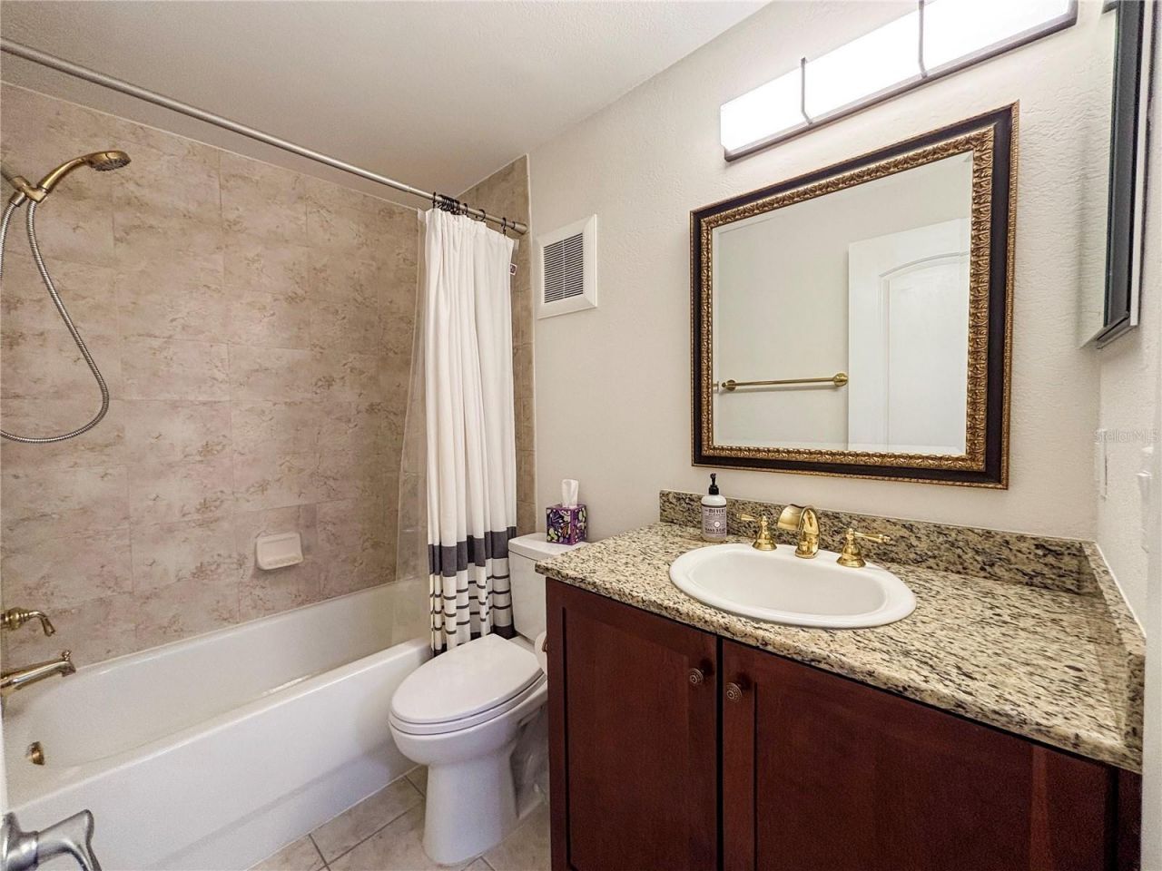 210 5th Avenue S, Unit 209, Saint Petersburg, FL 33701 Photo