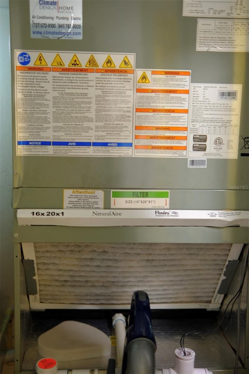 210 5th Avenue S, Unit 209, Saint Petersburg, FL 33701 Photo