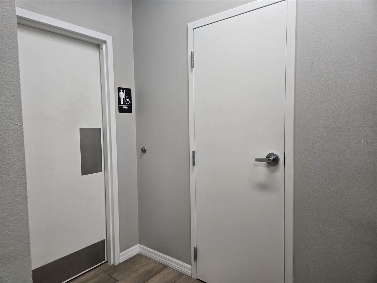 255 Pine Avenue N, Oldsmar, FL 34677 Photo