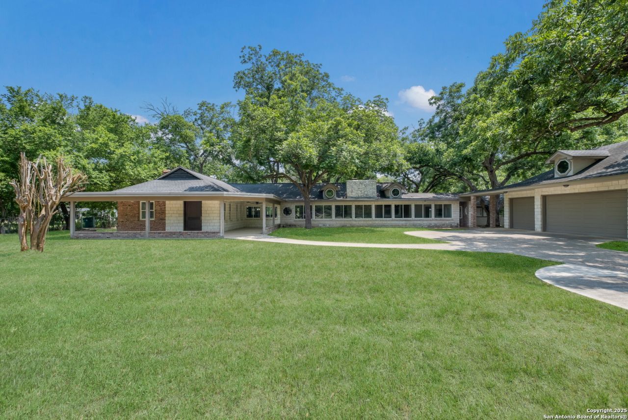 123 Serene Creek Ln, McQueeney, TX 78123 Main Photo