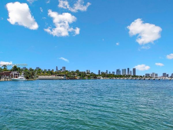56 S Hibiscus Dr, Miami Beach, FL 33139