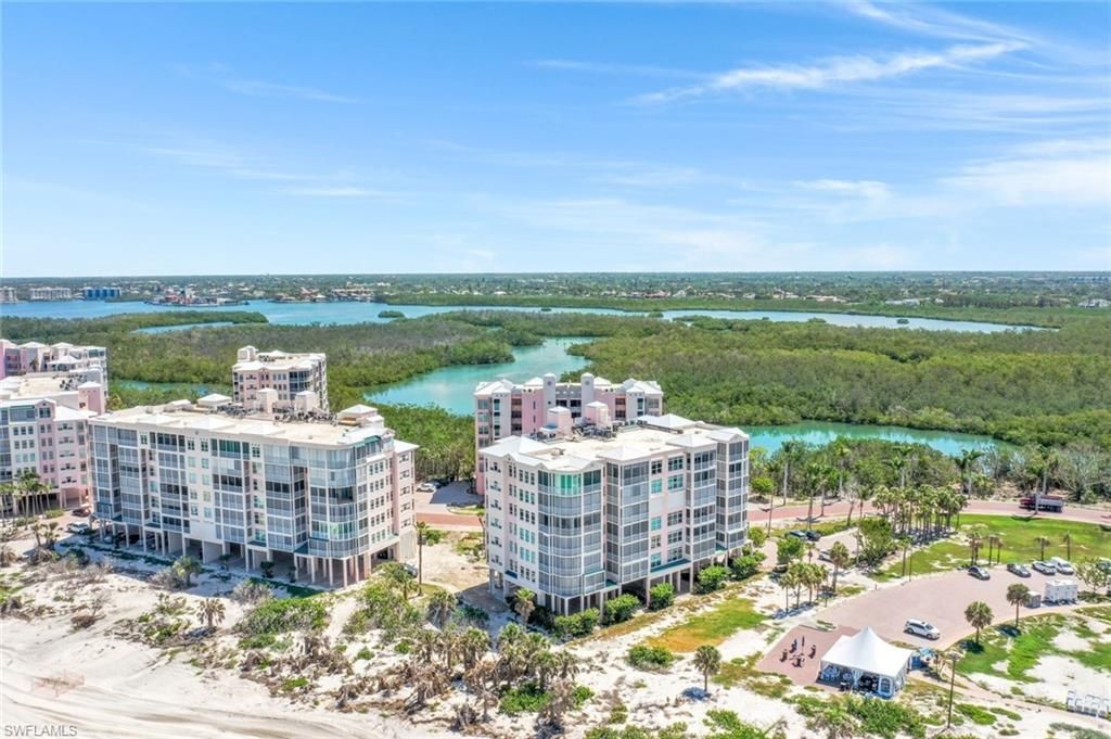 269 Barefoot Beach Blvd, Unit 403, Bonita Springs, FL 34134 Photo