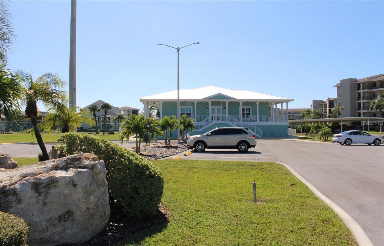 4557 Harborpointe Drive, Port Richey, FL 34668 Photo