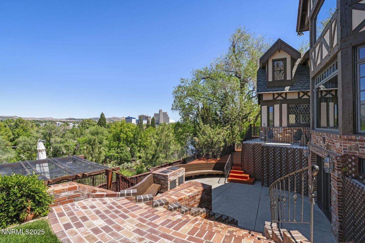 745 California Avenue, Reno, NV 89509 Photo