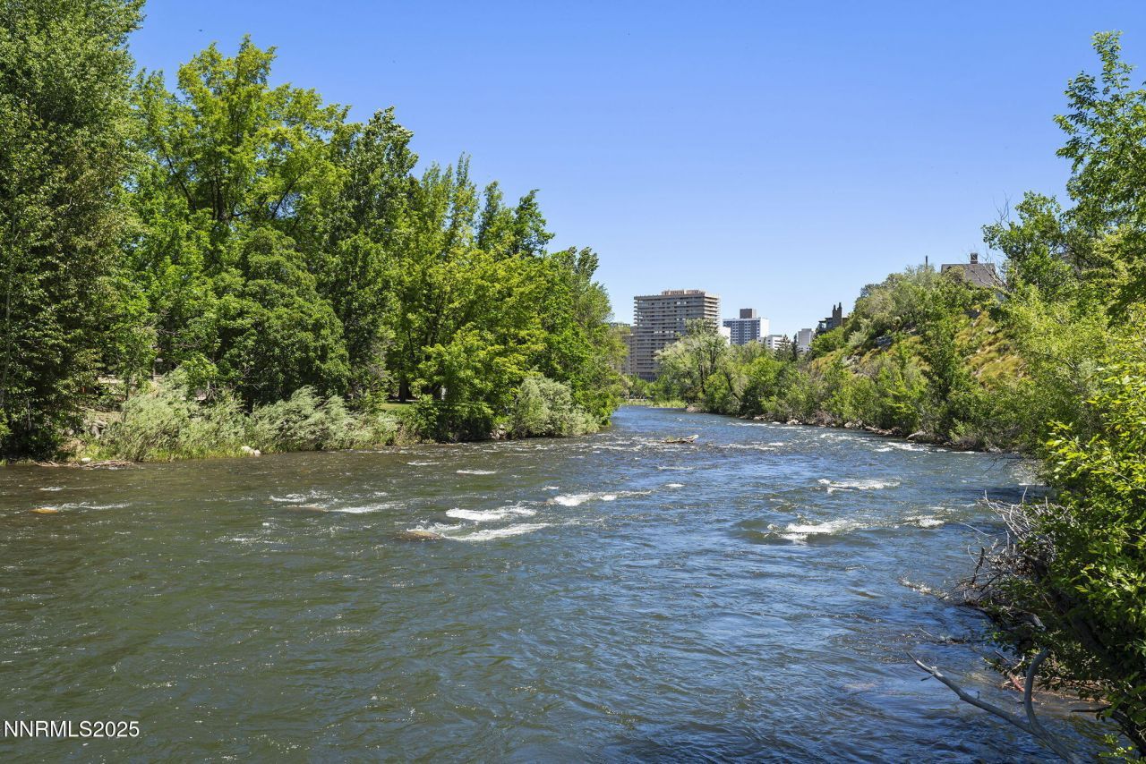 745 California Avenue, Reno, NV 89509 Photo