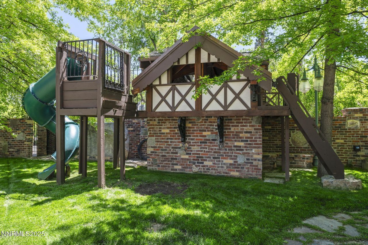 745 California Avenue, Reno, NV 89509 Photo