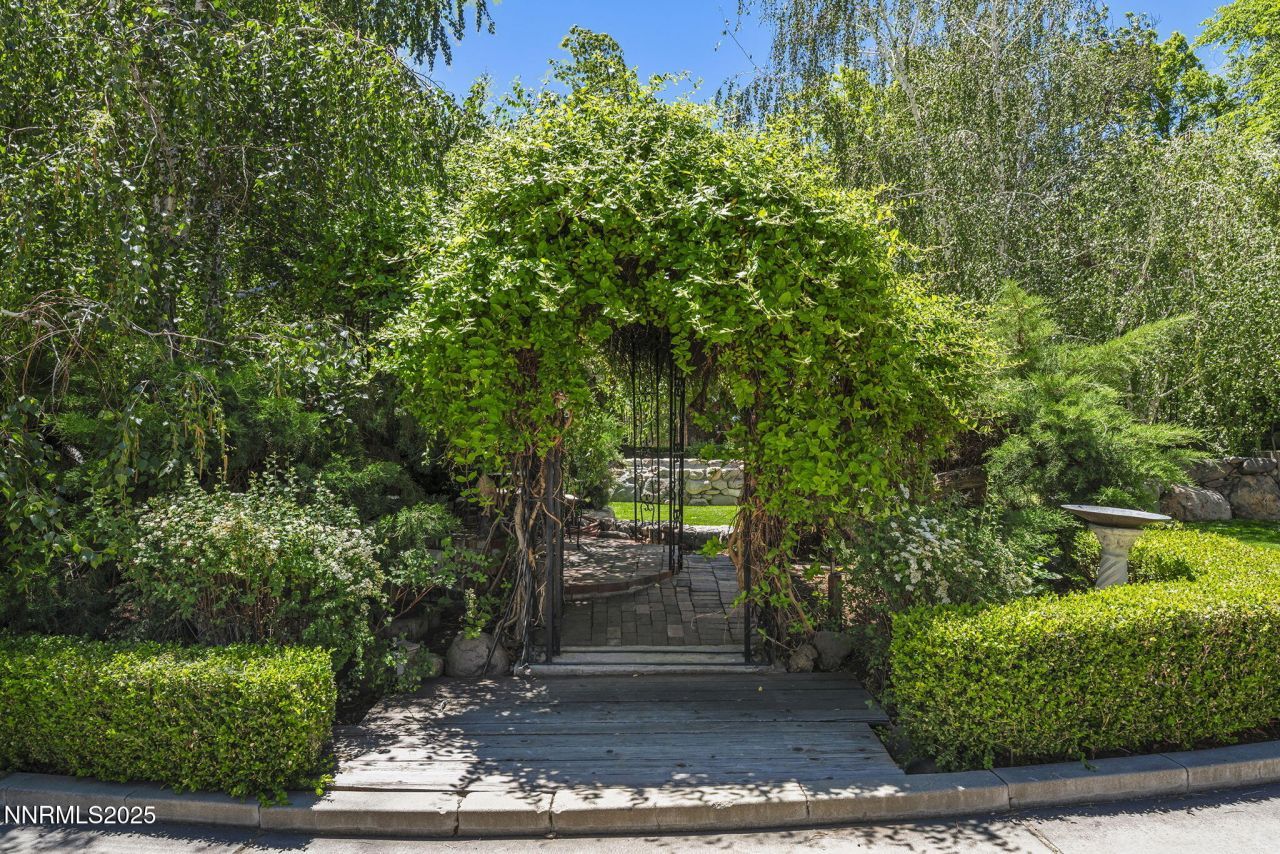 745 California Avenue, Reno, NV 89509 Photo