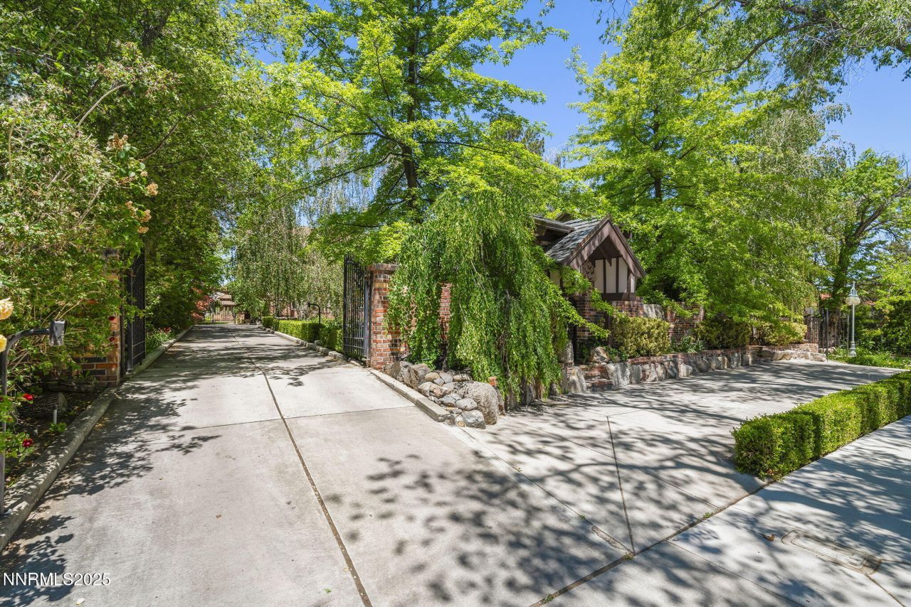 745 California Avenue, Reno, NV 89509 Photo