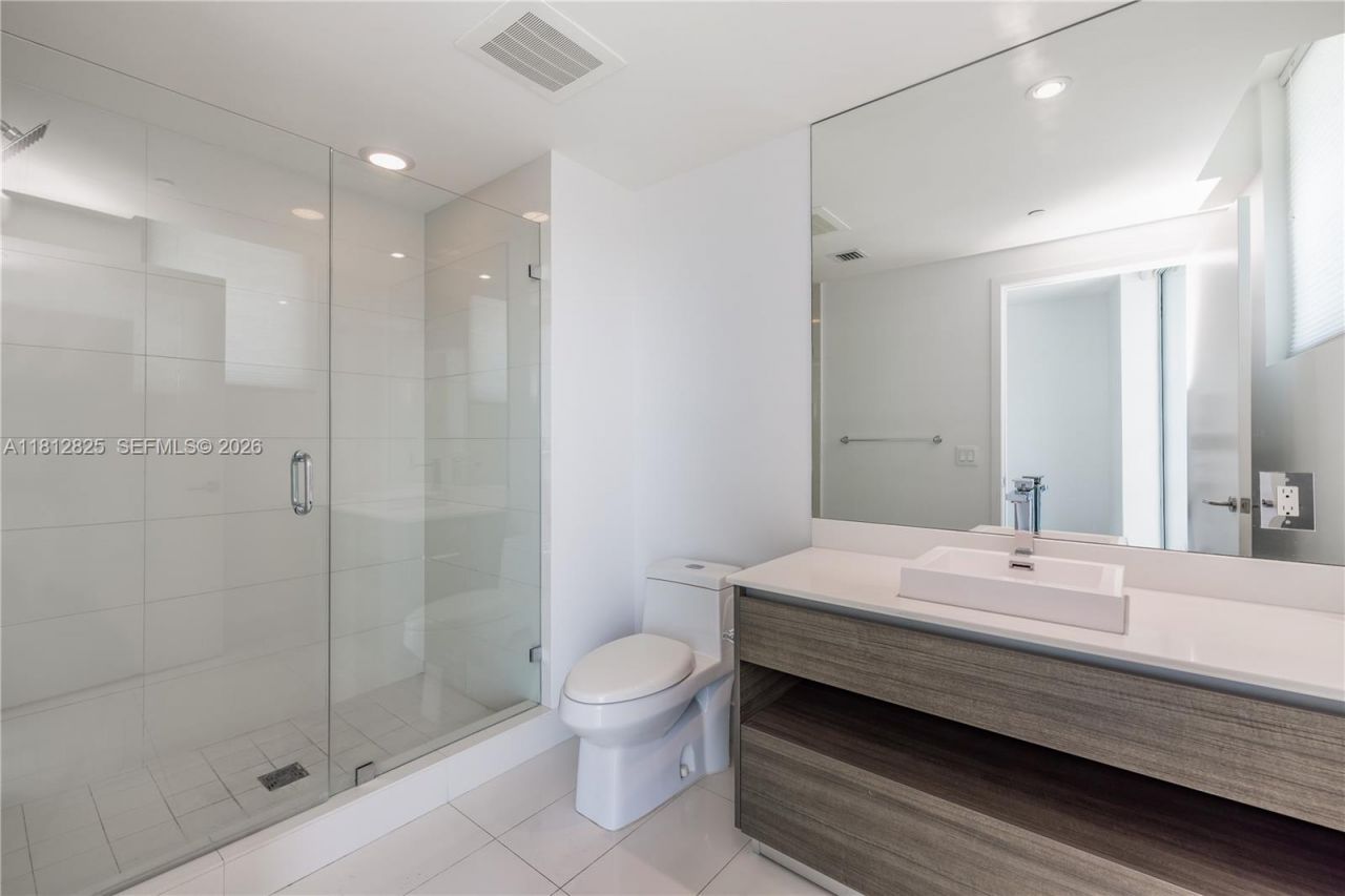 1100 S Miami Ave, Unit 1704, Miami, FL 33130 Photo