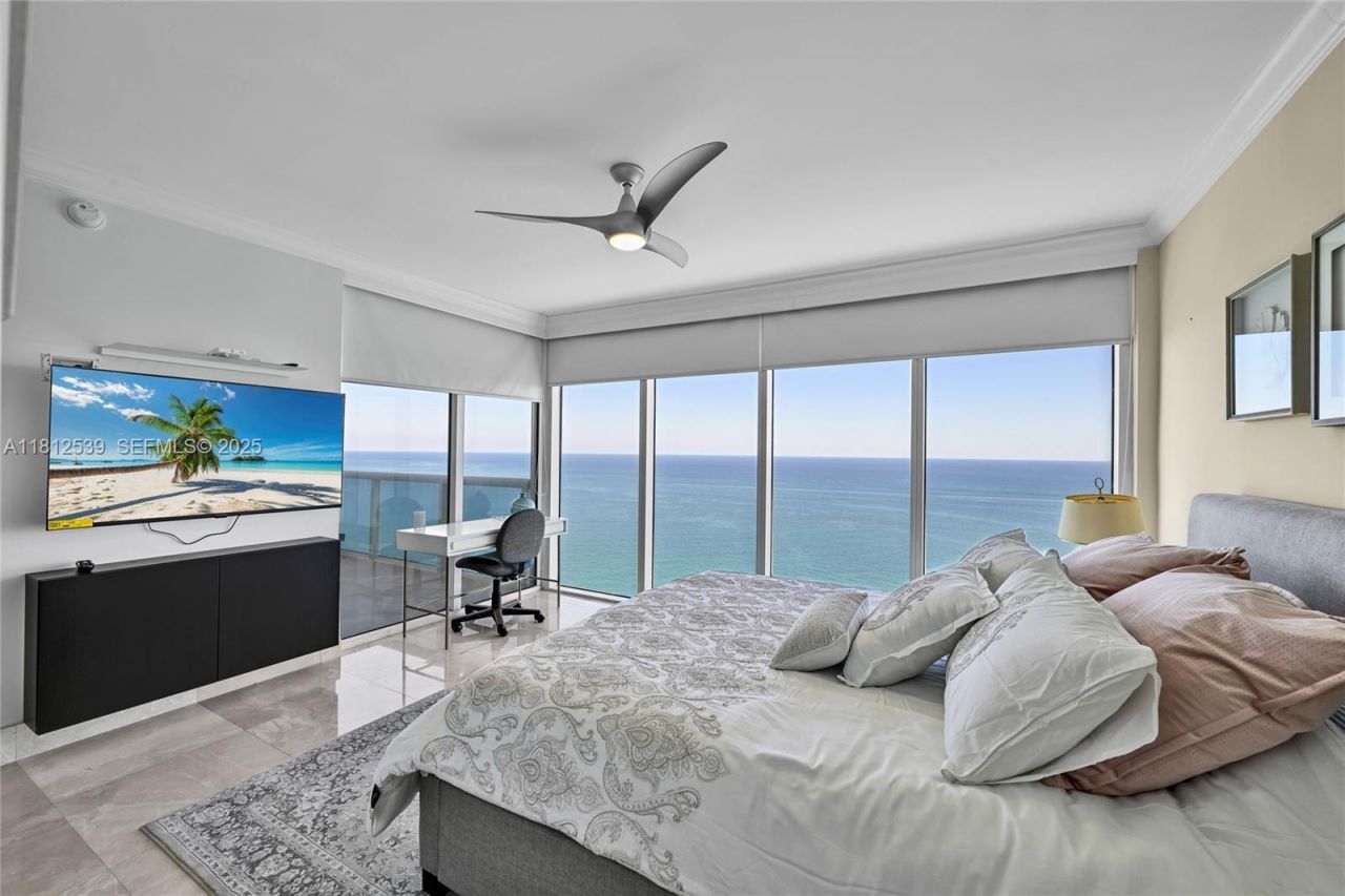 1830 S Ocean Dr, Unit 3801, Hallandale Beach, FL 33009 Photo