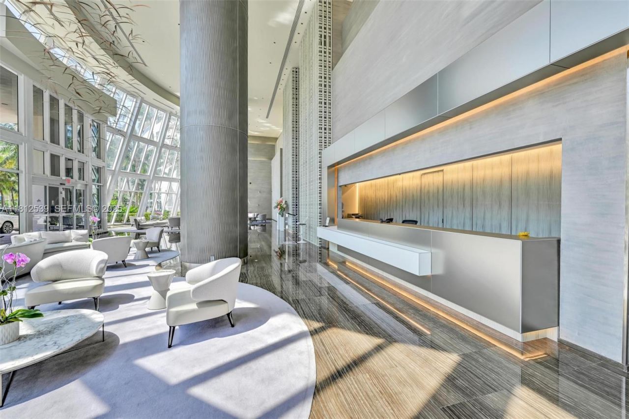 1830 S Ocean Dr, Unit 3801, Hallandale Beach, FL 33009 Photo